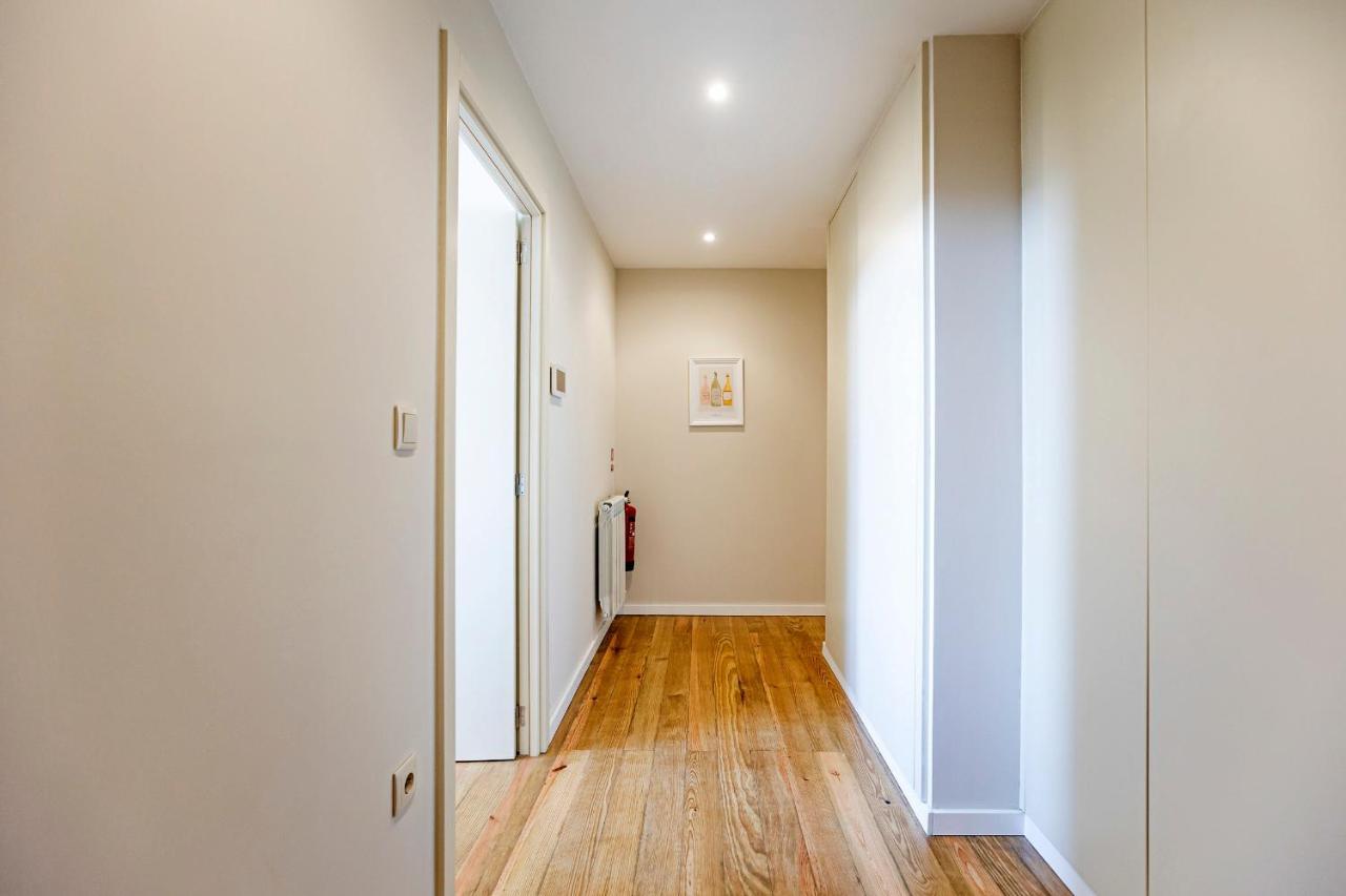 Brand New 4Br W/ 200Yrs Of History In Central Porto By Lovelystay Exterior foto